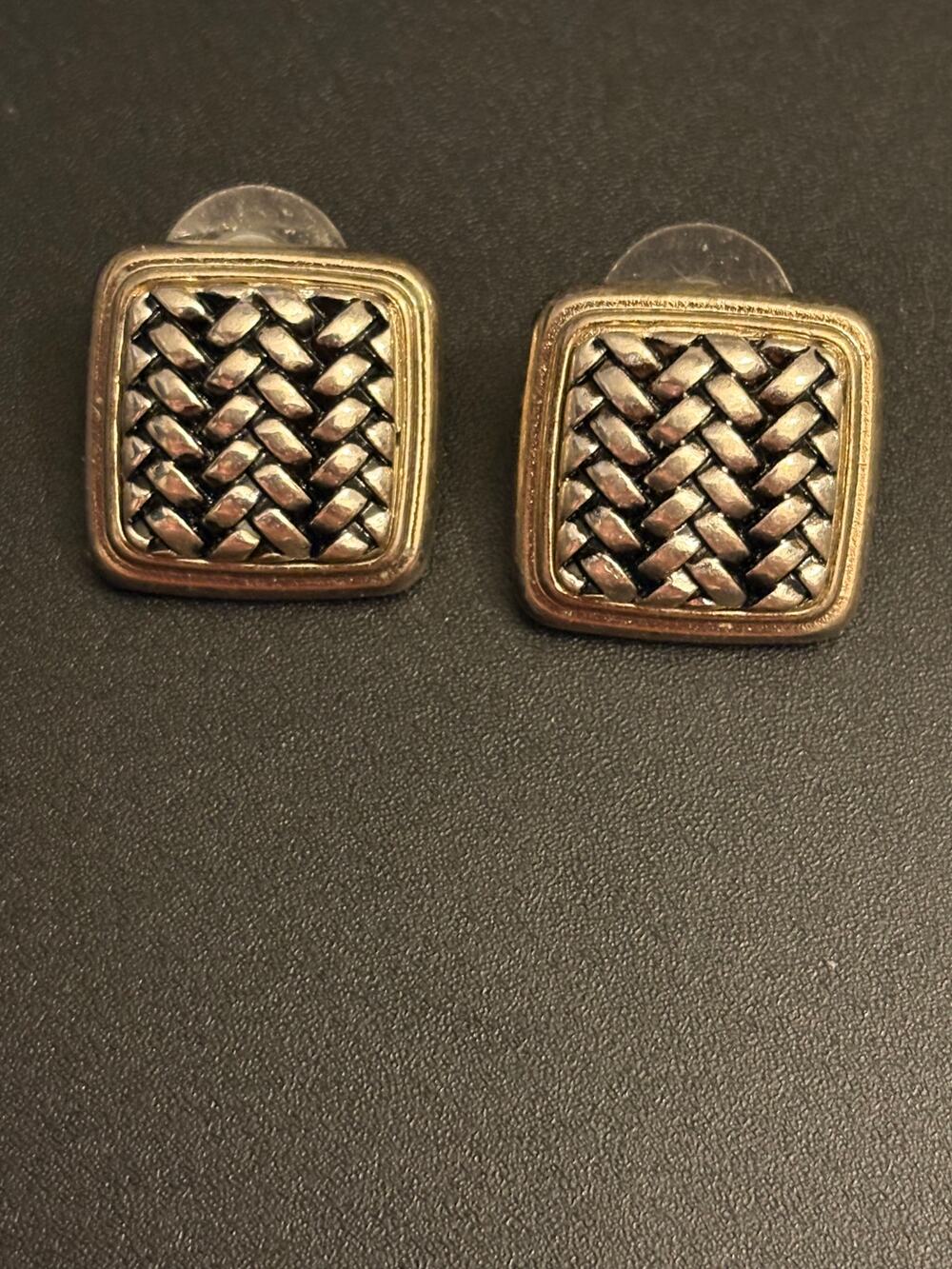 Vintage 1980’s Silver Tone Basket Weave Pierced Earrings